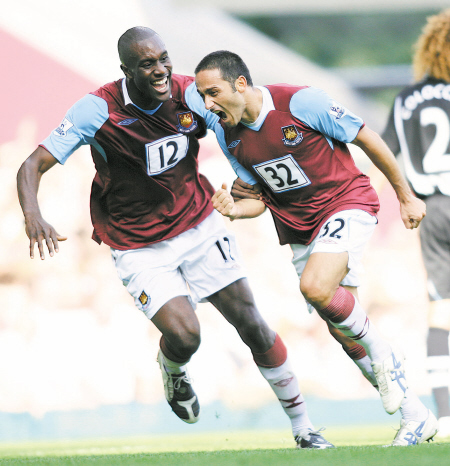 欢迎女明星，海岛粉上头！《和平精英》携手“赞萌露比”跨界联动