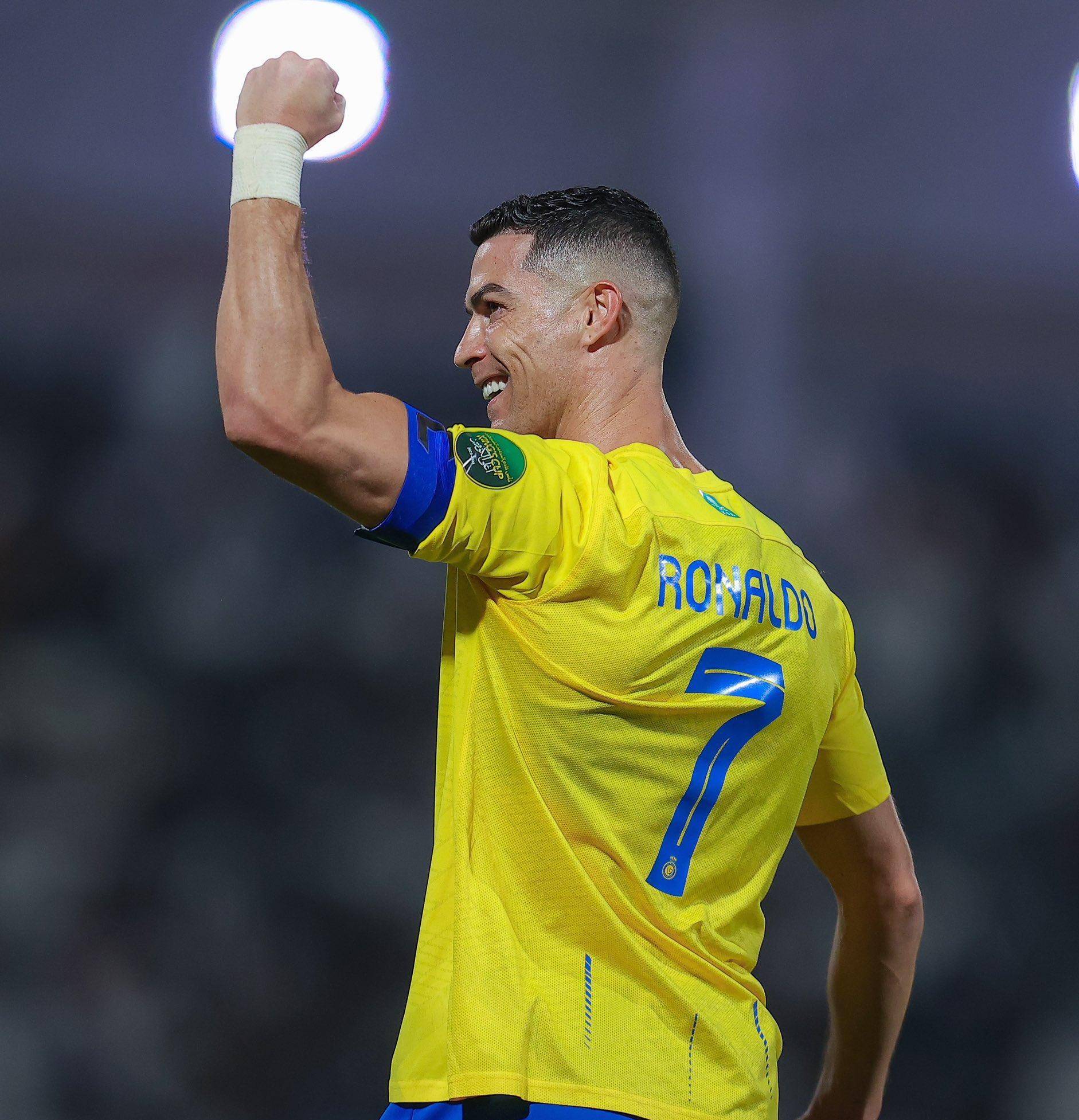 科比·怀特因小腿伤势将缺席公牛对阵火箭的比赛