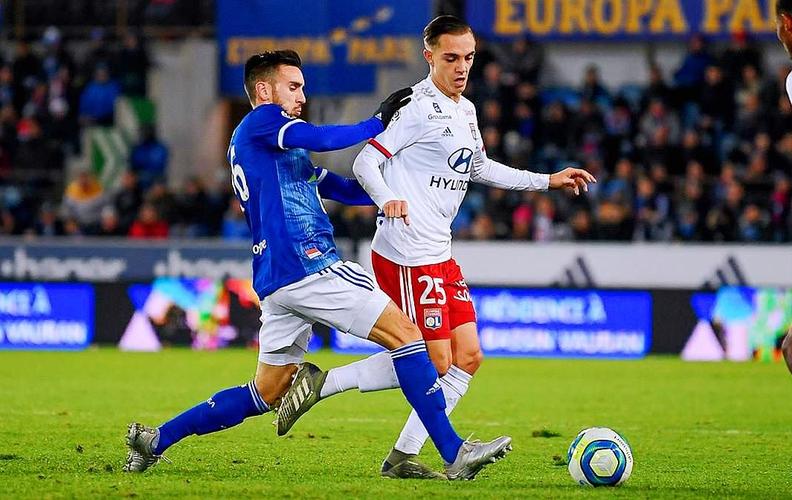 《生化危机9》里昂可玩部分占一半！战斗基于生化4