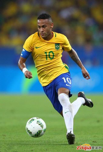 《鸣潮》今日正式公测，WeGame同步上线，一键账号互通