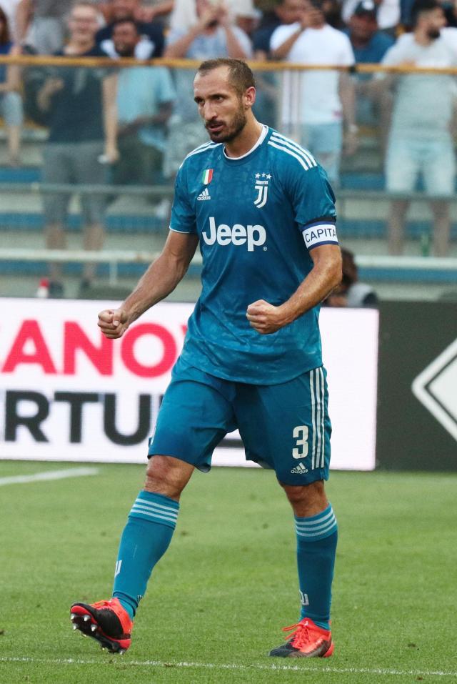 世界波绝杀！塞梅约告别战表现完美 曼城伪理性买人捡芝麻丢西瓜