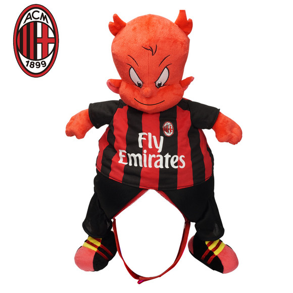 操作方面只认可UZI！小花生给出心中完美选手：游戏理解是Mata