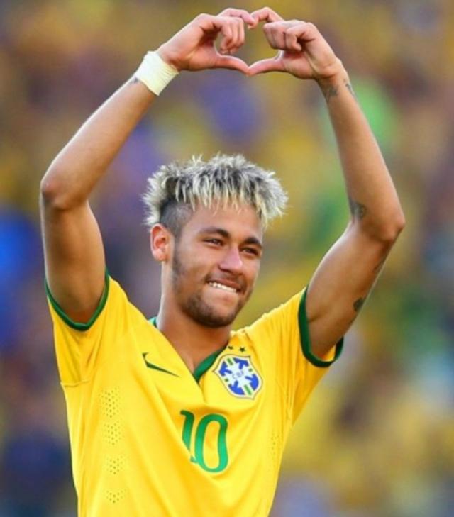 F1新赛季测试赛启动