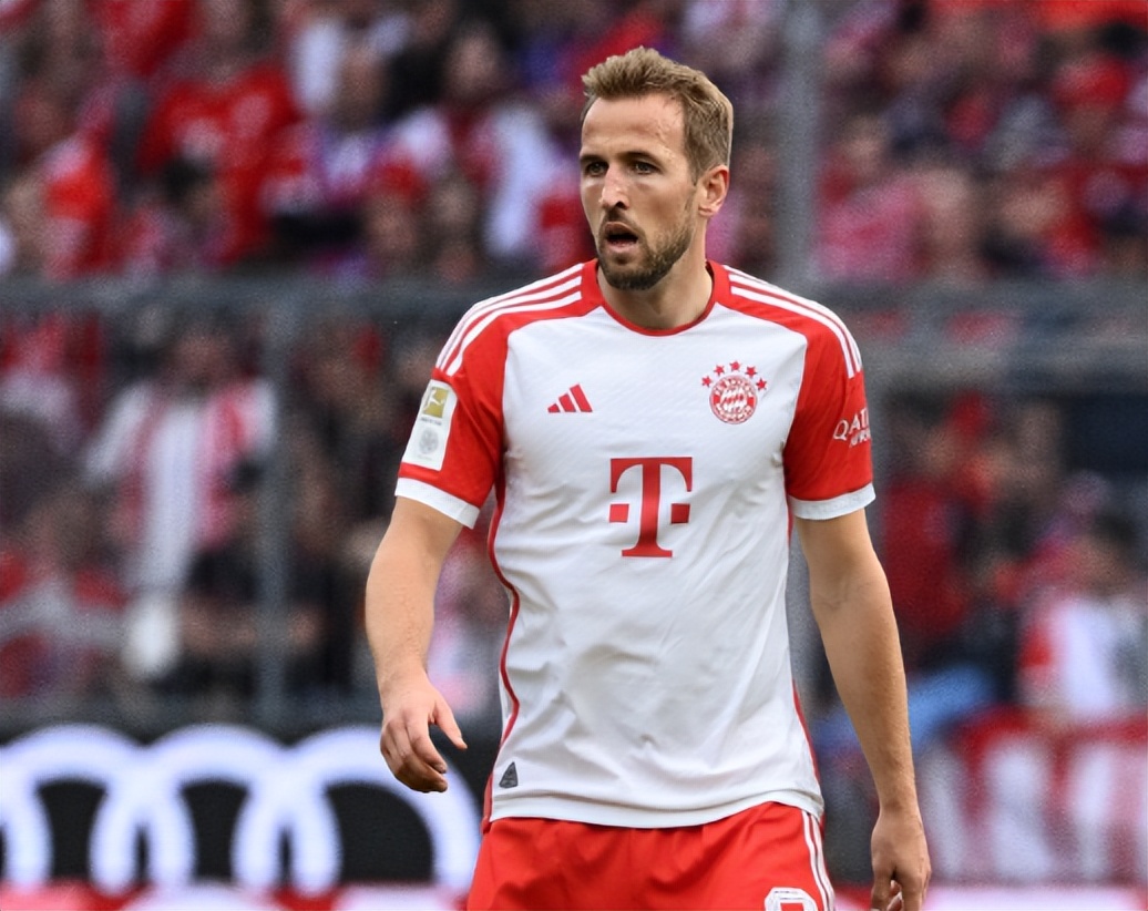 NBA最新传闻：安东尼·戴维斯受伤后，老鹰转向独行侠其他交易目标